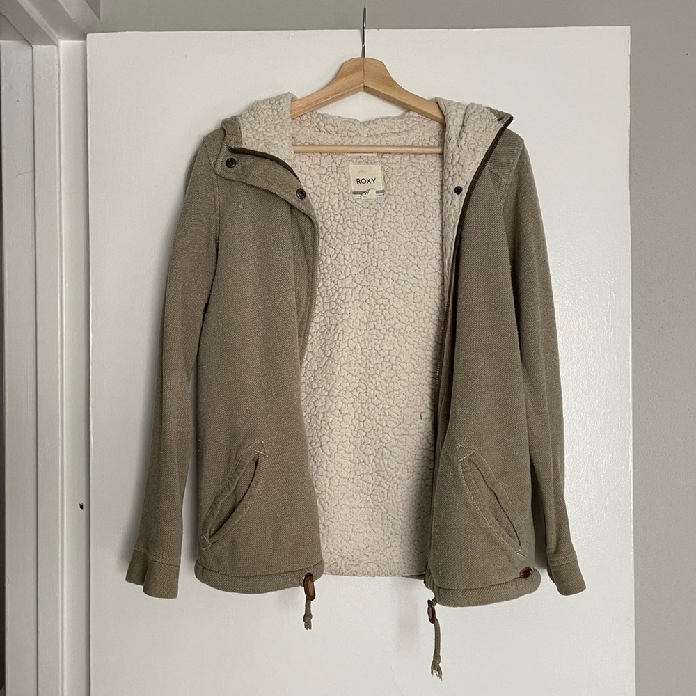 ROXY sherpa-lined winter coat